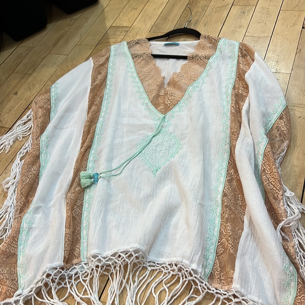 Fleur de Pirate Embroidered Caftan OS - Picture 11 of 14